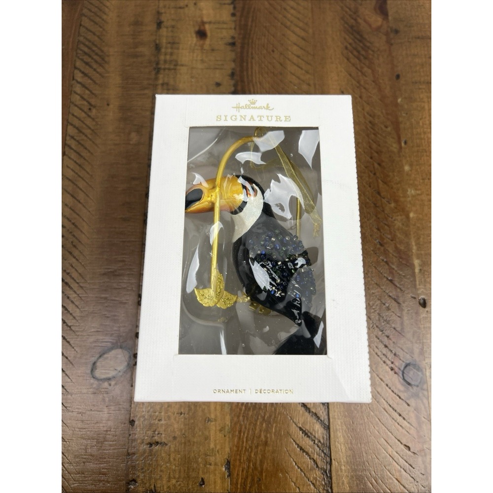 Hallmark Signature Tropical Premium Glass TOUCAN Bird on Swing Ornament